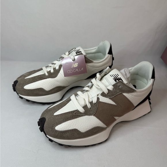 New Balance CALIA Women's 327 Shoes Suede Brown - Picture 12 of 13